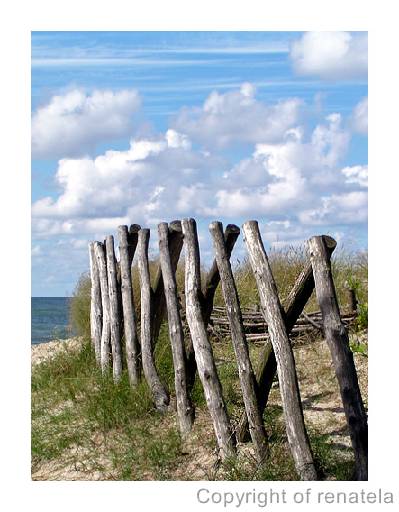 tvorapajuryje Palanga, Lithuania, 2005. The fence is supposed to keep people from walking on the sand dunes.